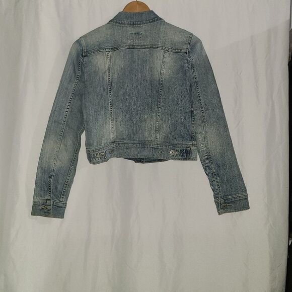 Levi Strauss & Co.  Women's Button Up Jean Jacket - Picture 6 of 8